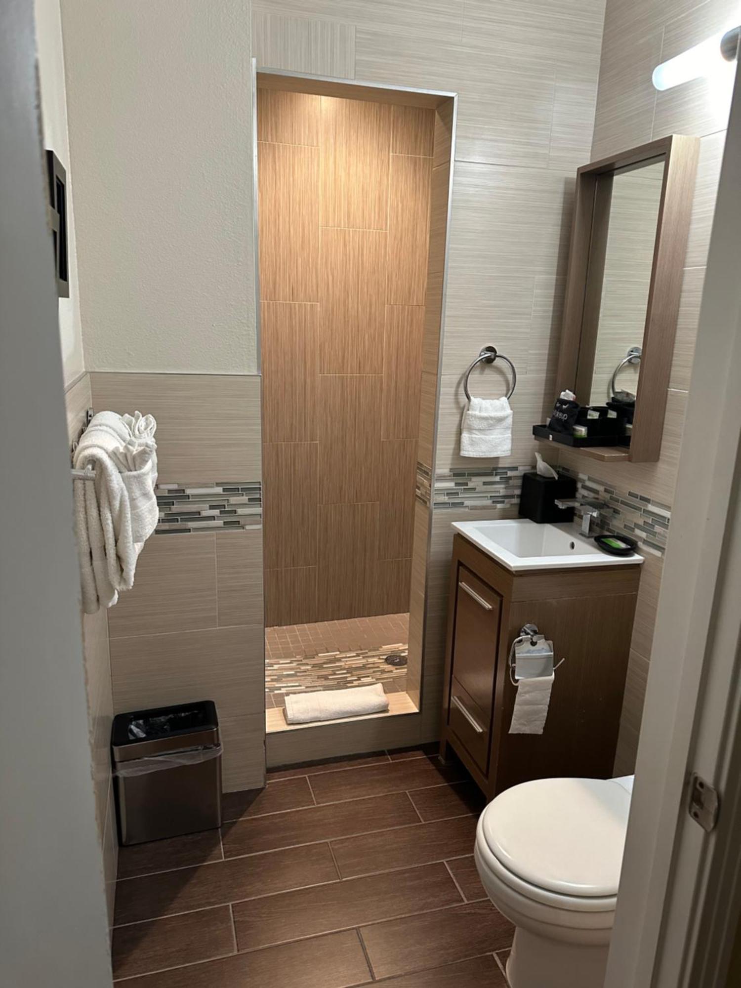 Rio Vista Inn & Suites Santa Cruz Zewnętrze zdjęcie