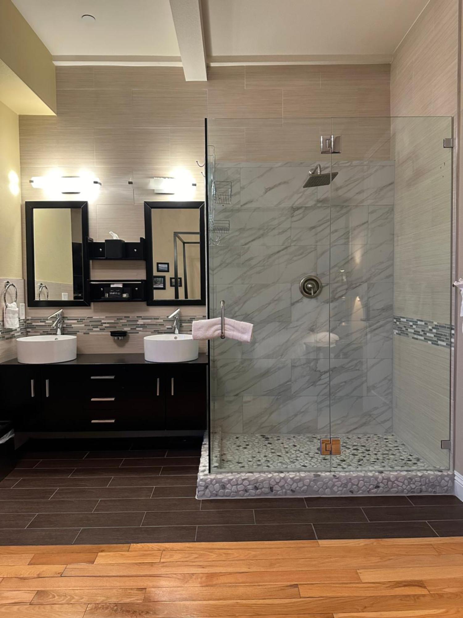 Rio Vista Inn & Suites Santa Cruz Zewnętrze zdjęcie